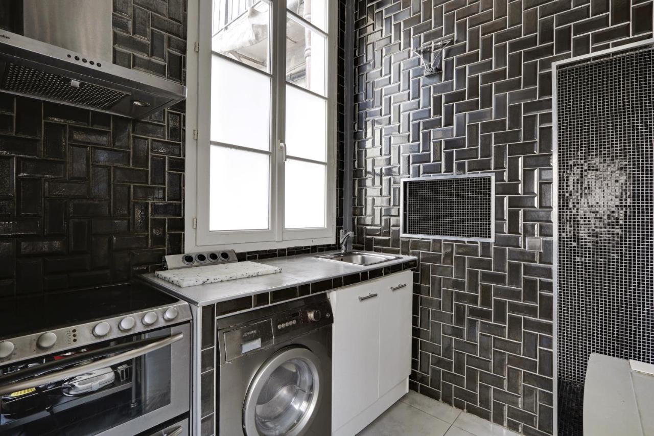Pick A Flat'S Apartments In Le Marais - Rue Saint Merri Paris Extérieur photo